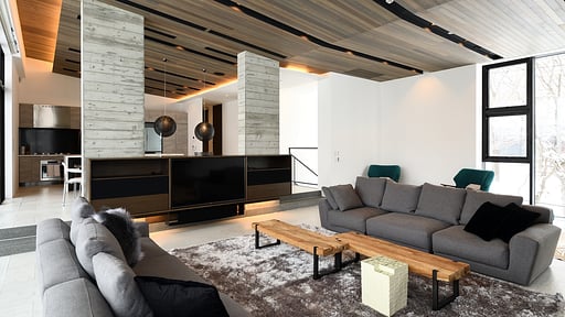 Jun Niseko Living room