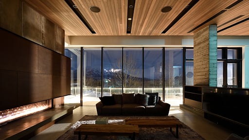 Jun Niseko Living room