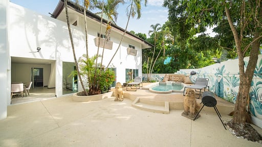 Jungle Villa Phuket Schwimmbad