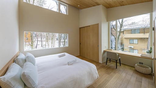 Kairos by The Mountain Bedroom 1