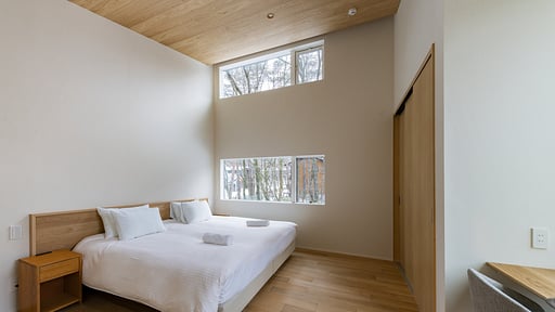 Kairos by The Mountain Bedroom 1