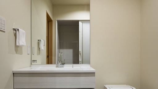 Kairos by The Mountain Bedroom 1