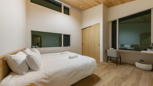 Kairos by The Mountain Bedroom 1