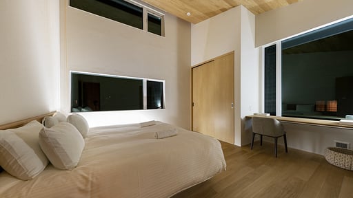 Kairos by The Mountain Bedroom 1