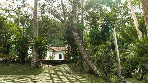 Kalahe House Surroundings