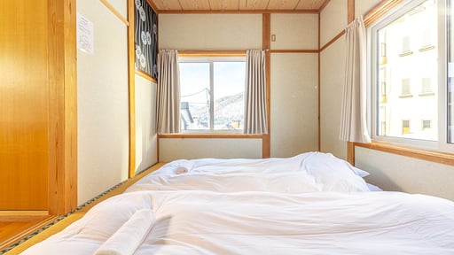 Kalik House Bedroom 1