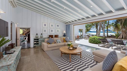 Kalim Beach House Wohnbereich