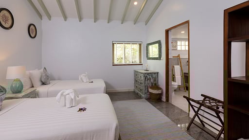 Kalim Beach House Schlafzimmer 6