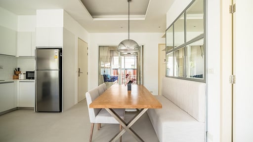 Kamala Regent Garden View Villa Dining area