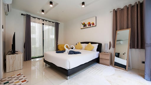 Kamala Regent Modern Pool Villa Bedroom 3