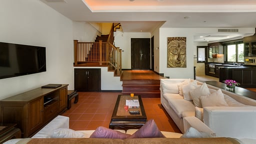 Kanika Residence 1 Living room