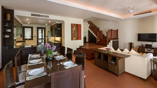 Kanika Residence 2 Обеденная зона