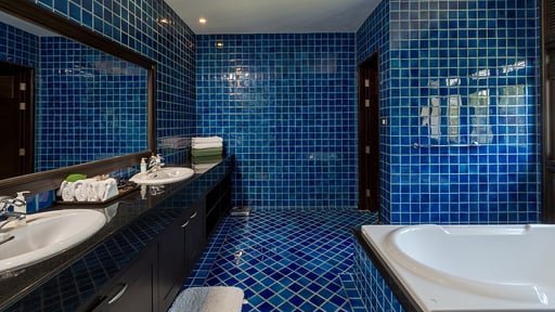 Kanika Residence Penthouse Bedroom 1