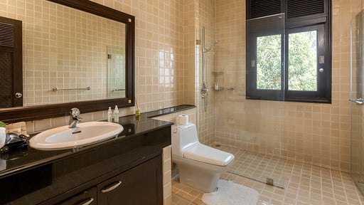 Kanika Residence Penthouse Bedroom 2