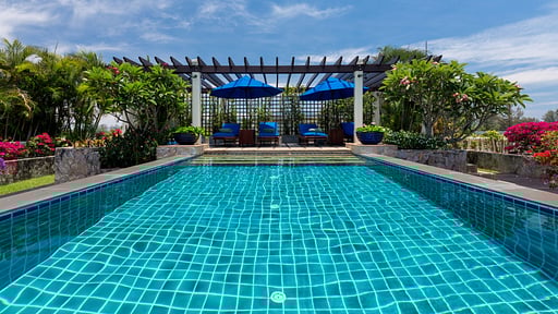 Kanika Residence Penthouse Swimming pool 1