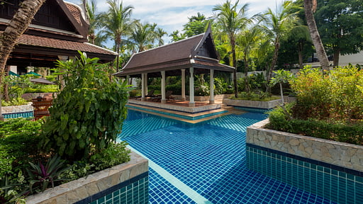 Kanika Residence Penthouse Swimming pool 2