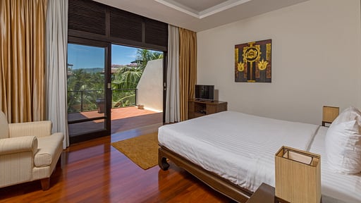 Kanika Residence Penthouse Bedroom 1