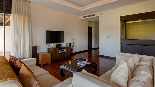 Kanika Residence Penthouse Living room
