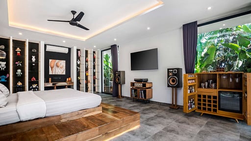 Kaori Loft Bedroom 1