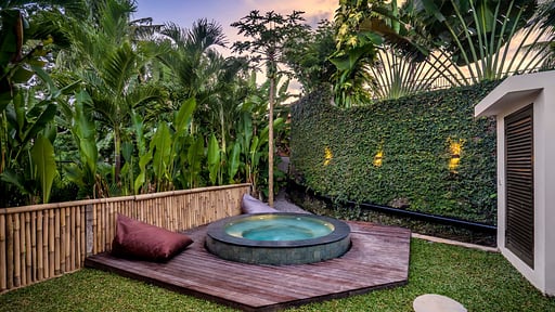 Kaori Loft Jacuzzi