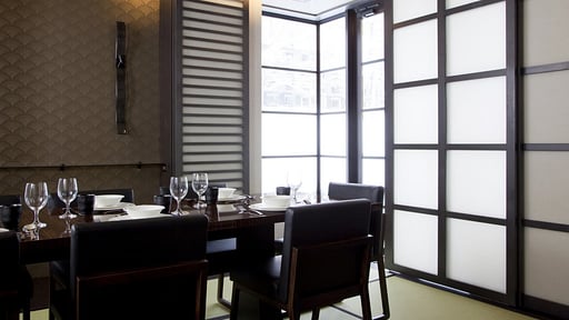 Kasara Niseko Village Townhouse Dining area