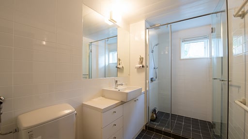 Kashi Lodge Bedroom 2