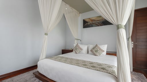 The Kasih Villa Tiga Bedroom 2