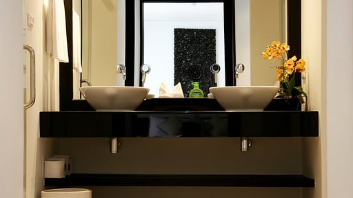 Kata Gardens 4C Bedroom 1