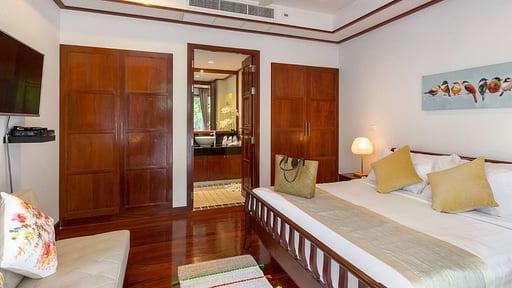 Katamanda Tropical View Villa B3 Спальня 1