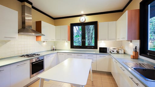 Katamanda Villa Eden Kitchen