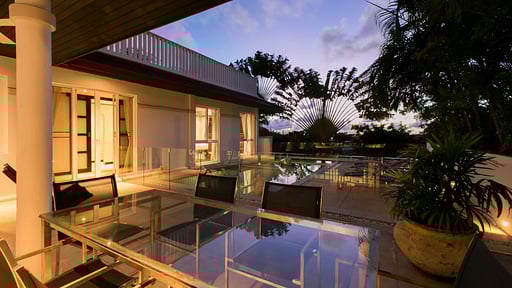 Katamanda Villa Mila A1 Обеденная зона