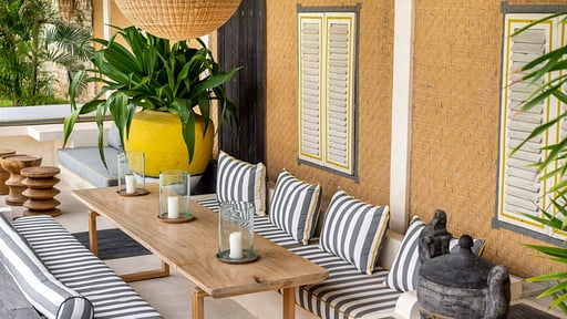 Katoni Villa Dining area 