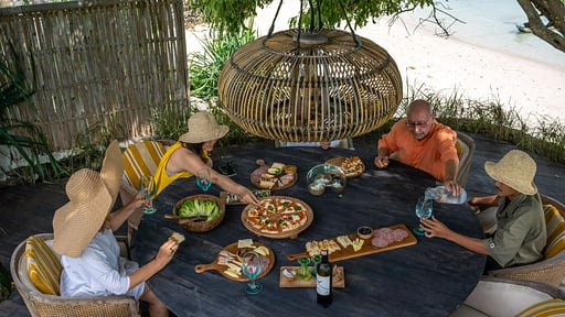 Katoni Villa Dining area 