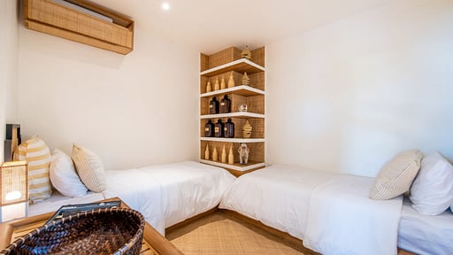 Katoni Villa Bedroom 4