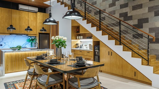 KC Villa 1 Dining area