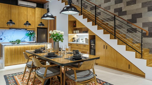 KC Villa 2 Dining area