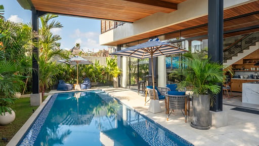 KC Villa 4 Swimming pool