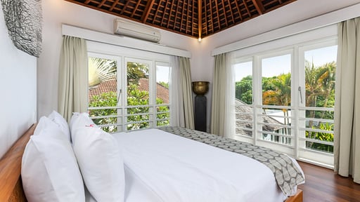 Villa Kerta Rama Bedroom 5