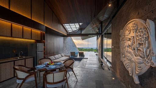 Khaya Luxury Villa Two Bedroom Ocean View Dining area