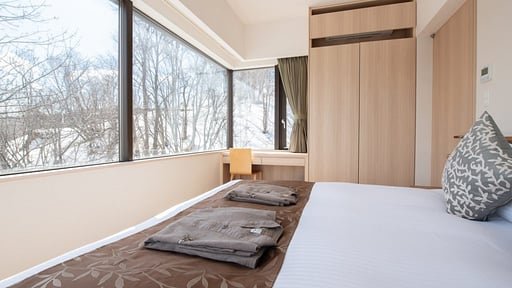 Ki Niseko One Bedroom Deluxe Yotei View Bedroom 1