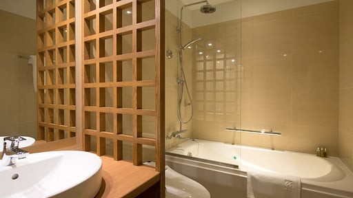 Ki Niseko One Bedroom Resort Side Bedroom 1