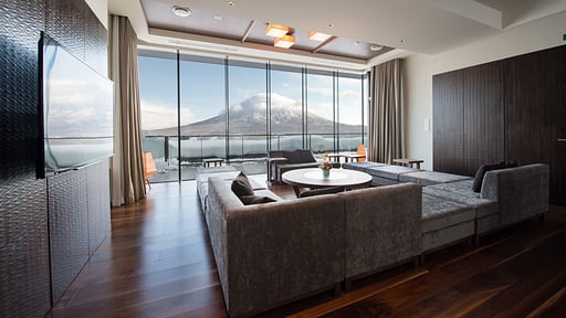 Ki Niseko Penthouse Living room