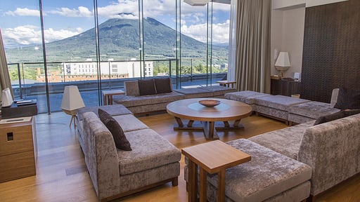 Ki Niseko Penthouse Living room