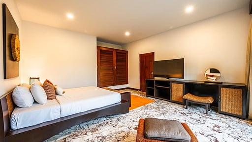 Kinnaree Grand Villa Bedroom 2