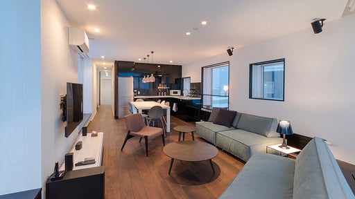 Kira Kira Penthouse Living room