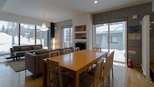 Kitanishi House 2 Dining area