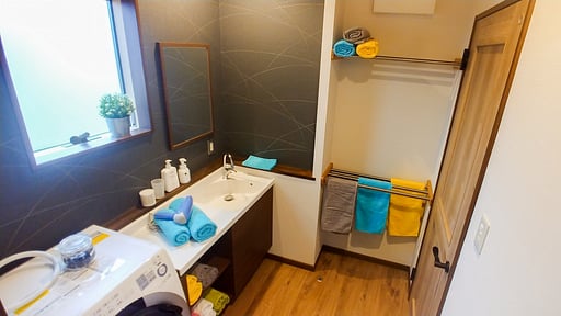 Kitsune Cottage Red Others