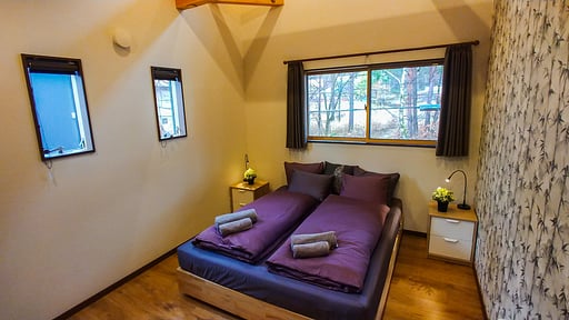 Kitsune Cottage Red Bedroom 1