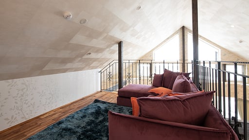 Kitsune House Others