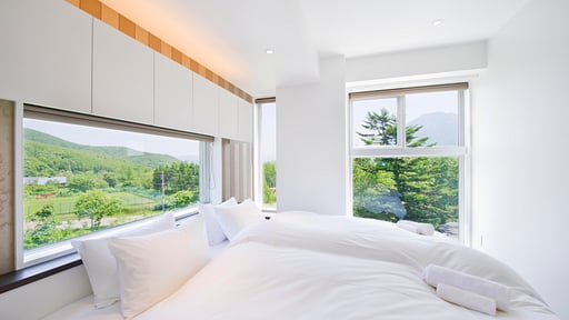 Kizuna One Bedroom Premium Bedroom 1